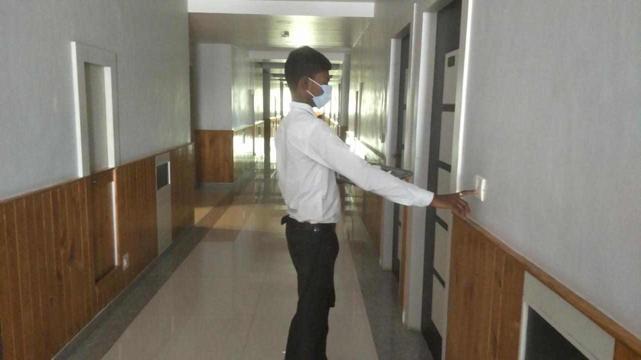 Hotel Mayas Tiruchirappalli Exterior photo