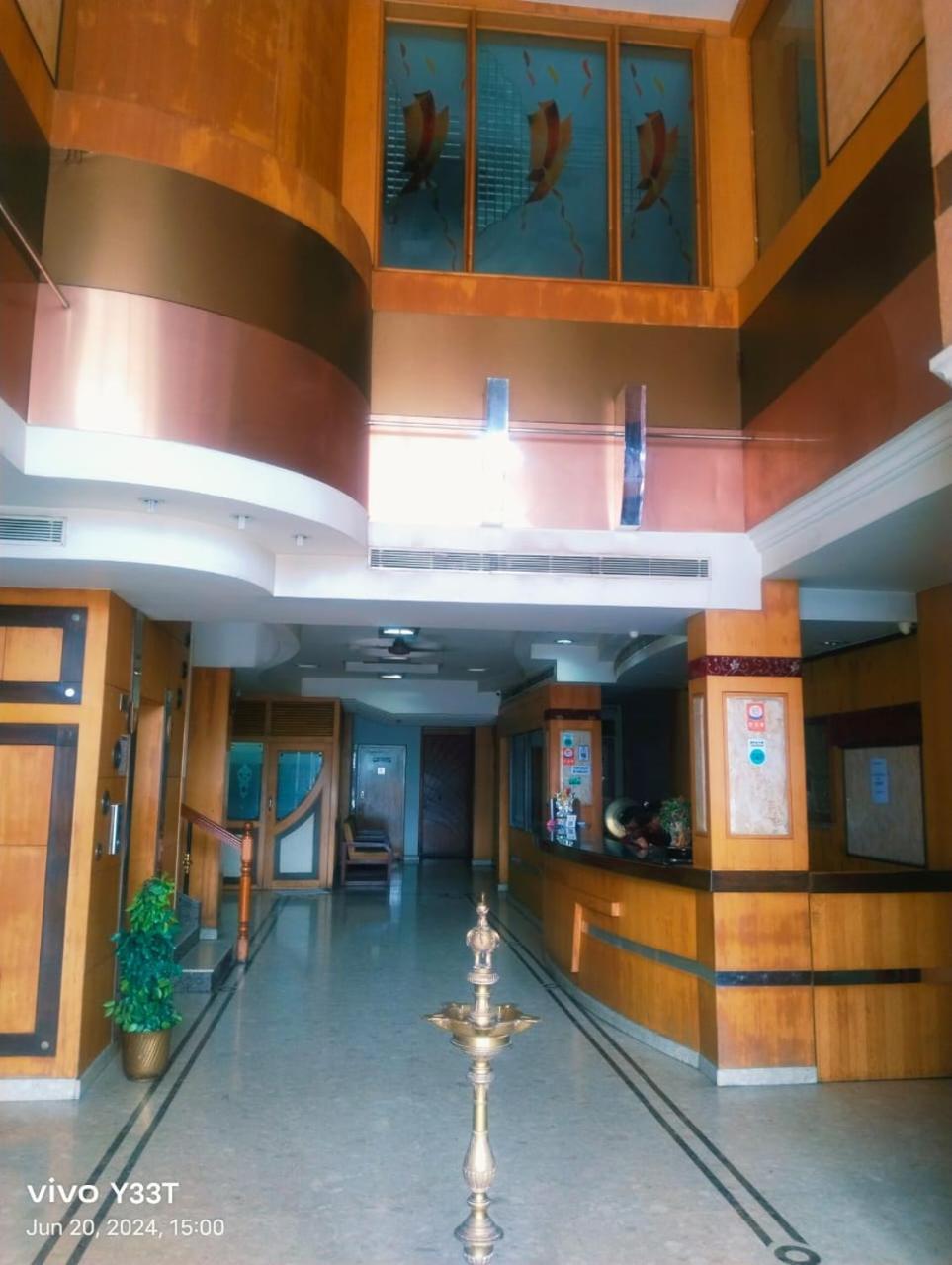 Hotel Mayas Tiruchirappalli Exterior photo